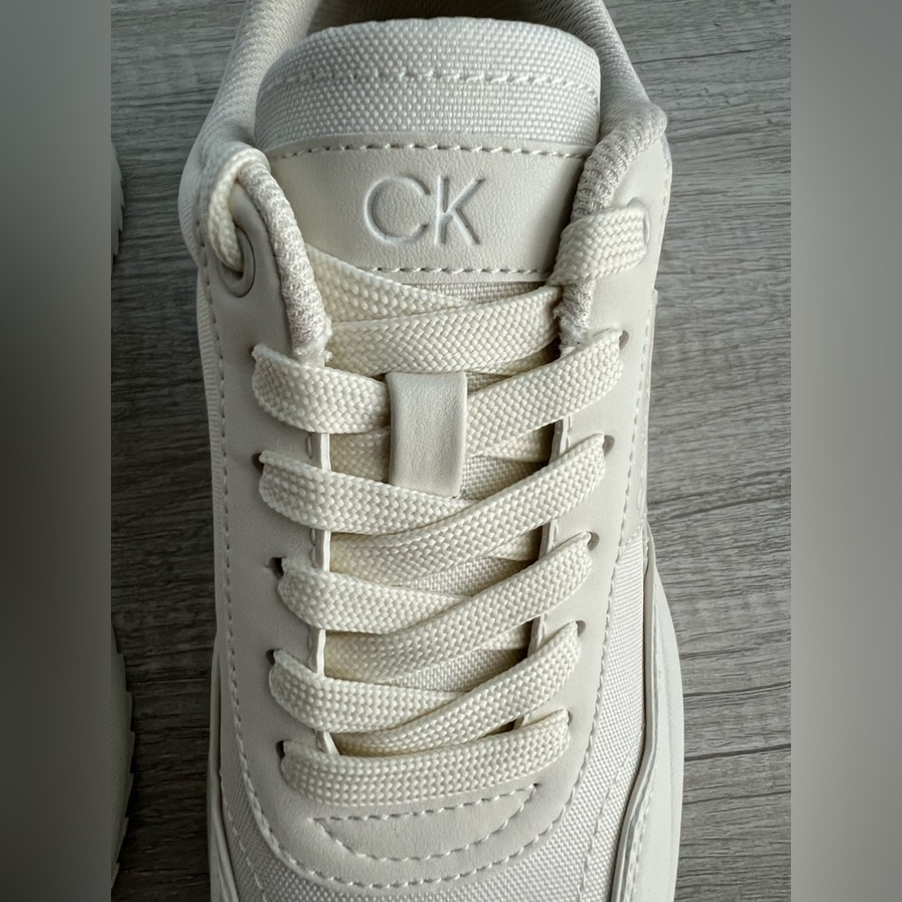 Calvin Klein Women's Pippy Lace-Up Platform Casual Sneakers Size 10 Ivory - Picture 5 of 12